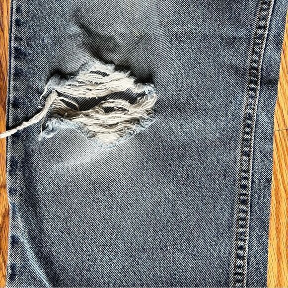 VINTAGE Levi’s 540 Brown Tab Relaxed Fit Jeans. - Picture 4 of 16